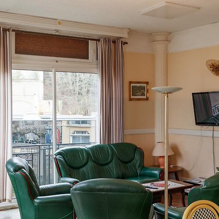 Hotel Castel Regina Châtel-Guyon Zewnętrze zdjęcie
