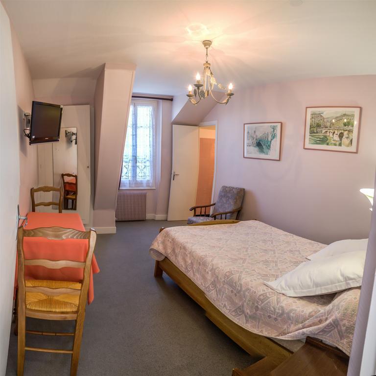 Hotel Castel Regina Châtel-Guyon Pokój zdjęcie