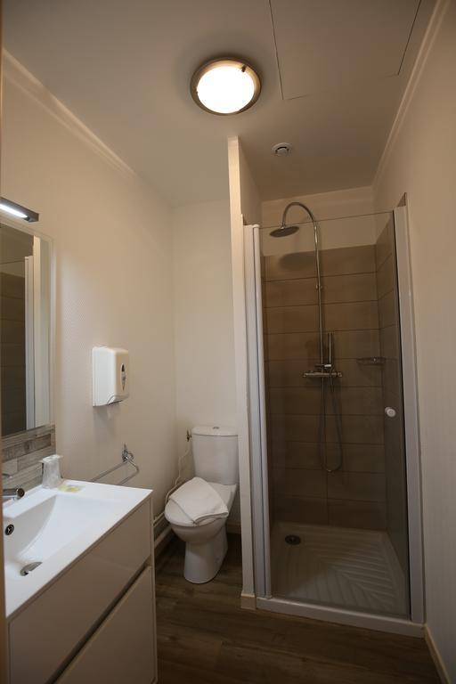 Hotel Castel Regina Châtel-Guyon Zewnętrze zdjęcie