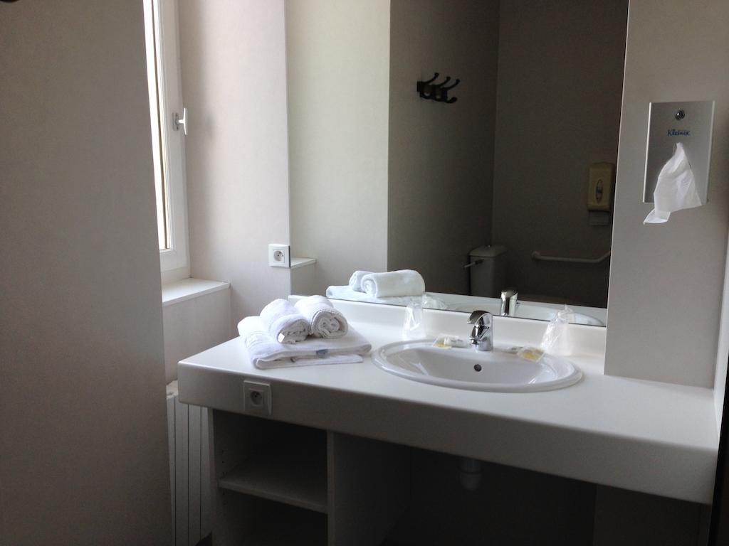 Hotel Castel Regina Châtel-Guyon Pokój zdjęcie